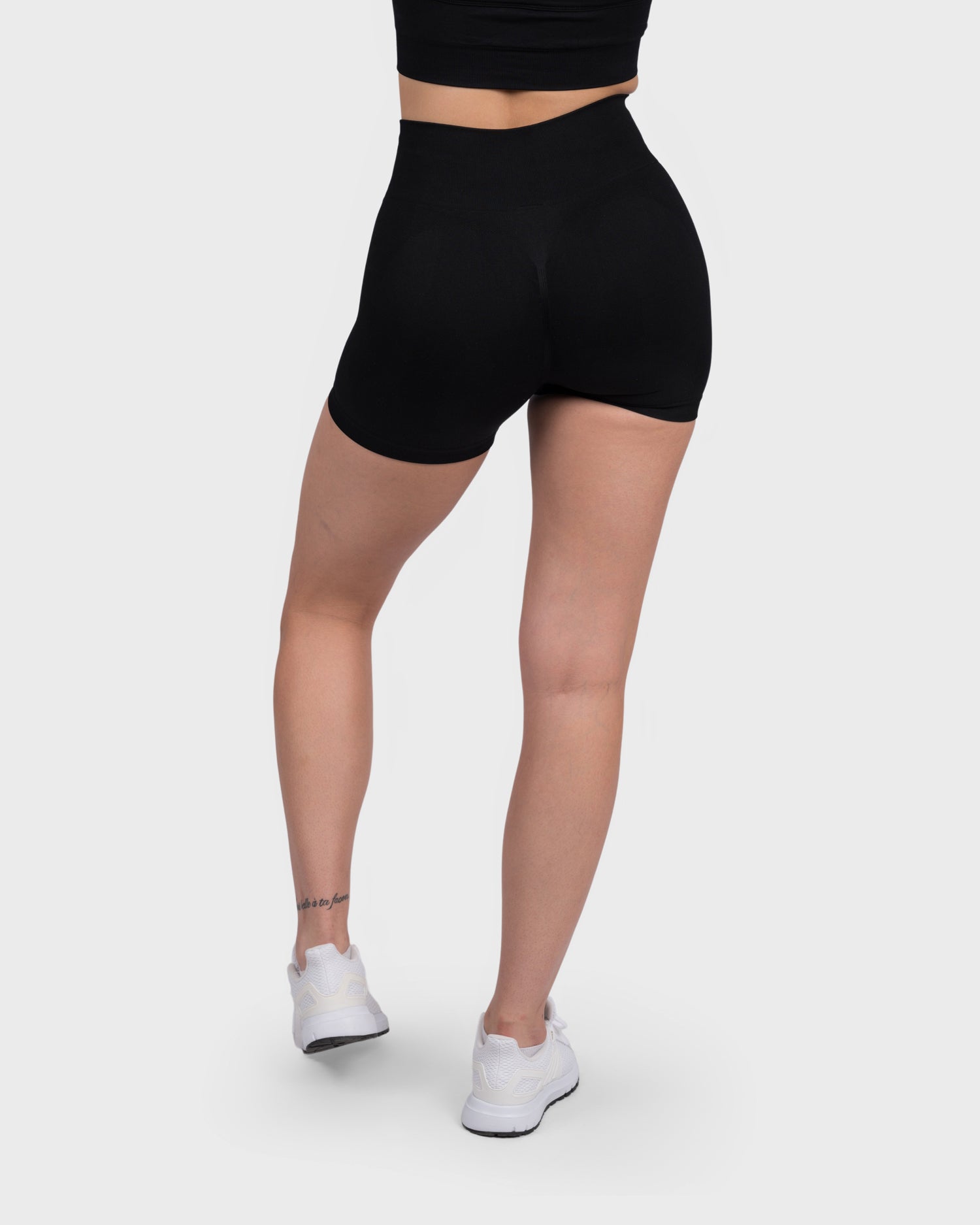 FlexActive High Waist Shorts - Black View 2
