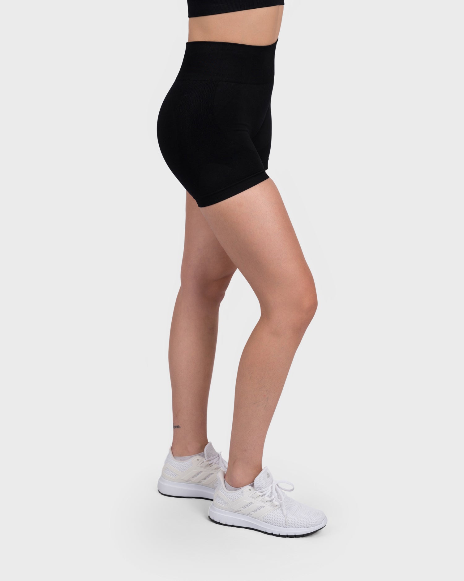 FlexActive High Waist Shorts - Black View 3