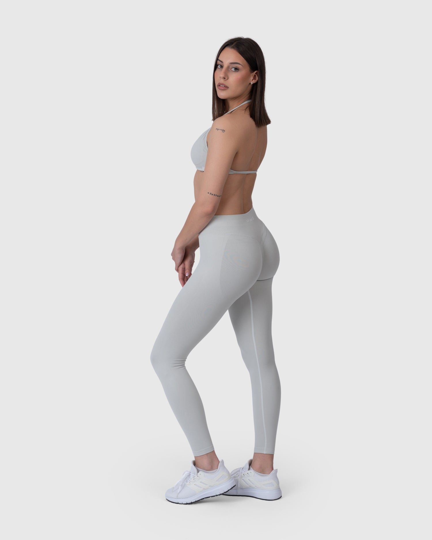 Form Sculpting Leggings - Light Grey