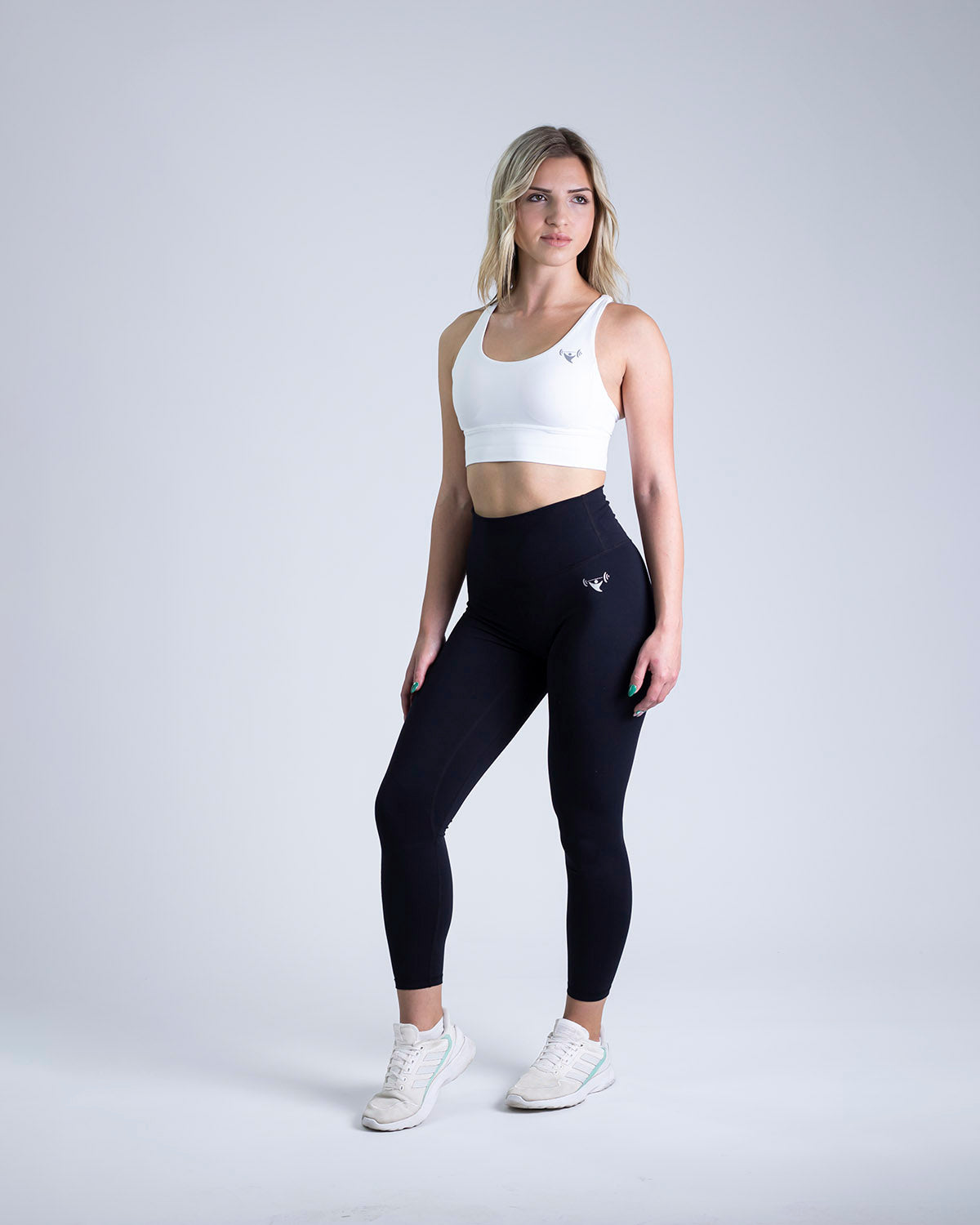 XEEXOS Women's Seamless Sports Bra Yoga Running Fitness Underwear Off-White  at  Women's Clothing store